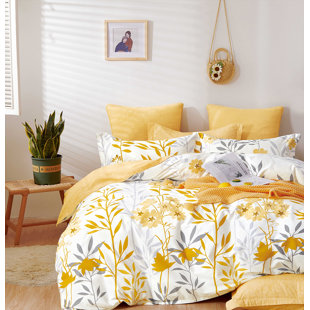 Mustard store yellow comforter